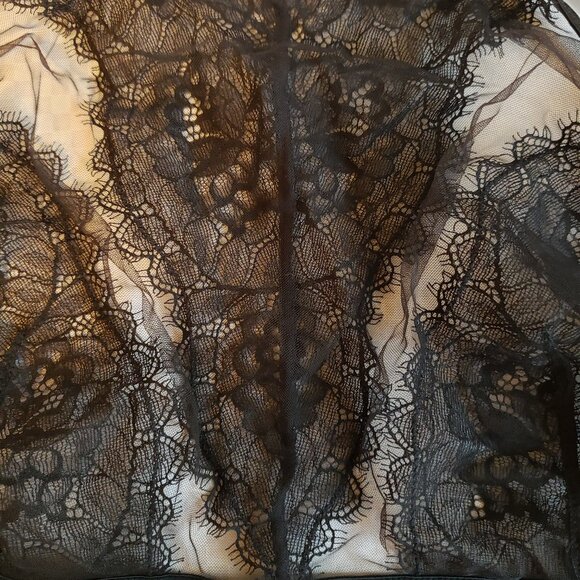 Soma Intimates and Sleepwear Crossover Lace Bralette - Size: L - Picture 12 of 16